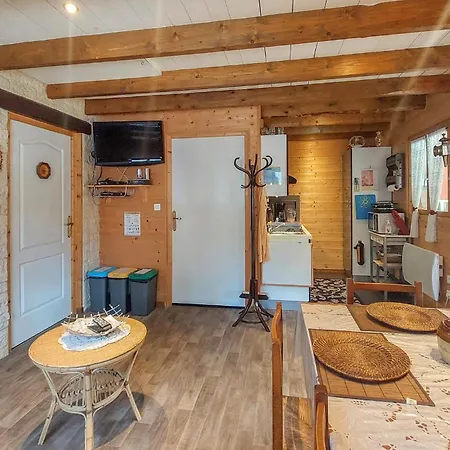 2 Bedroom Beautiful In 度假居 *