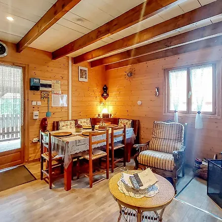 Ferienhaus 2 Bedroom In Le Ménil